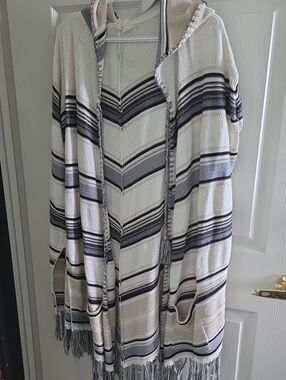 Moth Anthropologie Calexico knit striped hooded poncho cardigan medium - large